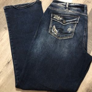 Silver jeans Avery bootcut size 16 jeans